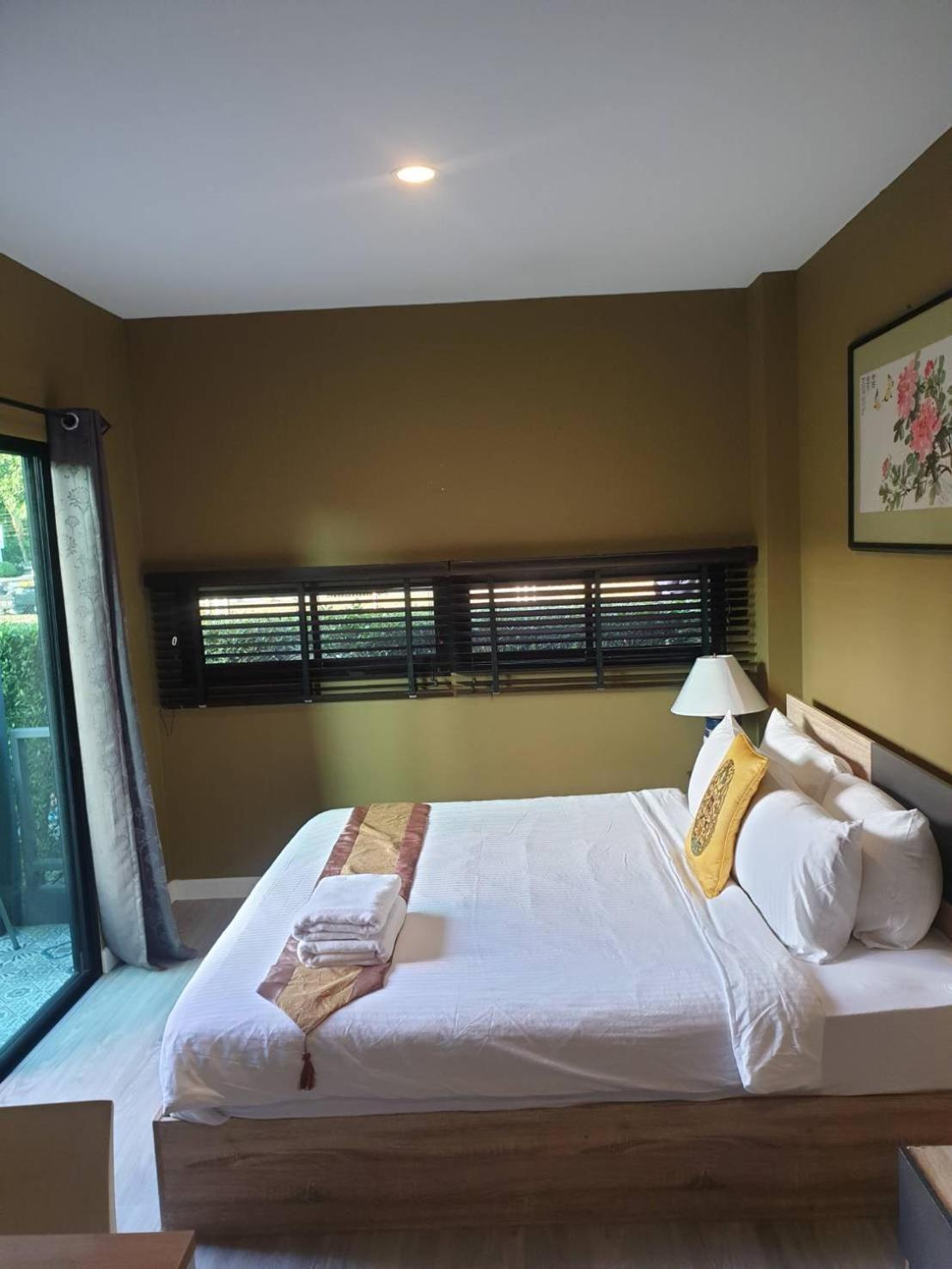 The Lantern Suites Ban Song Hong Quarto foto